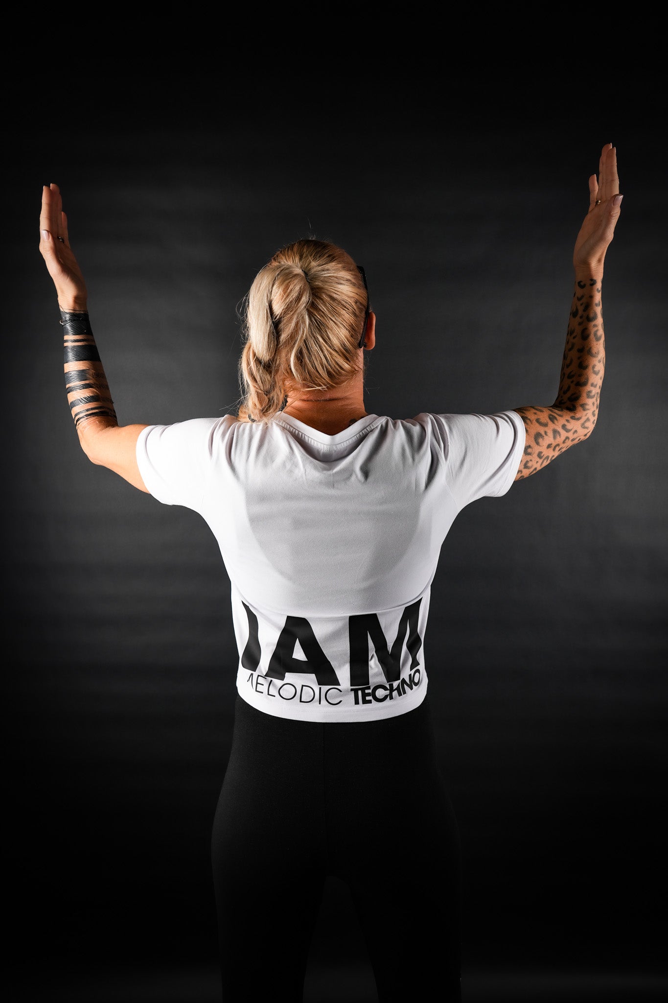 IAM Melodic Techno Girlie Cropped Top