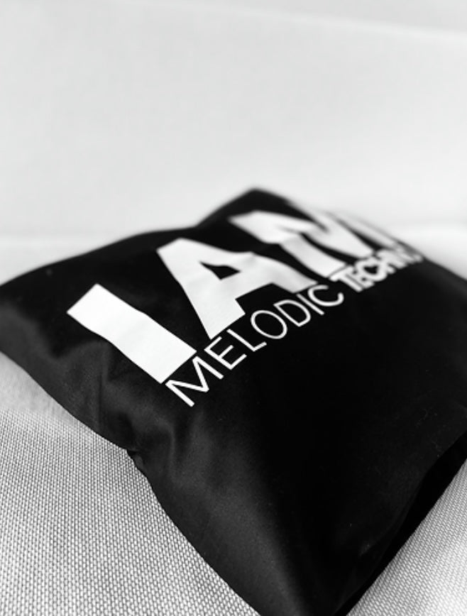 IAM Melodic Techno Kissenbezug
