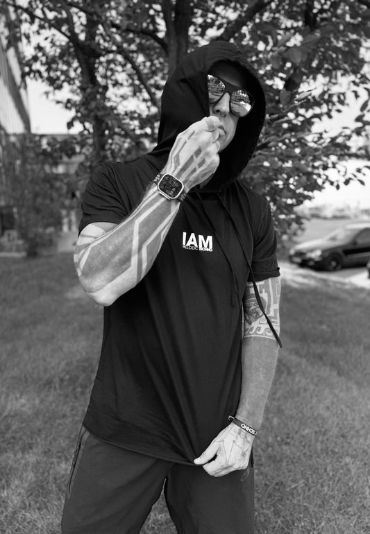 IAM Melodic Techno Alf´s Stageshirt mit Kapuze