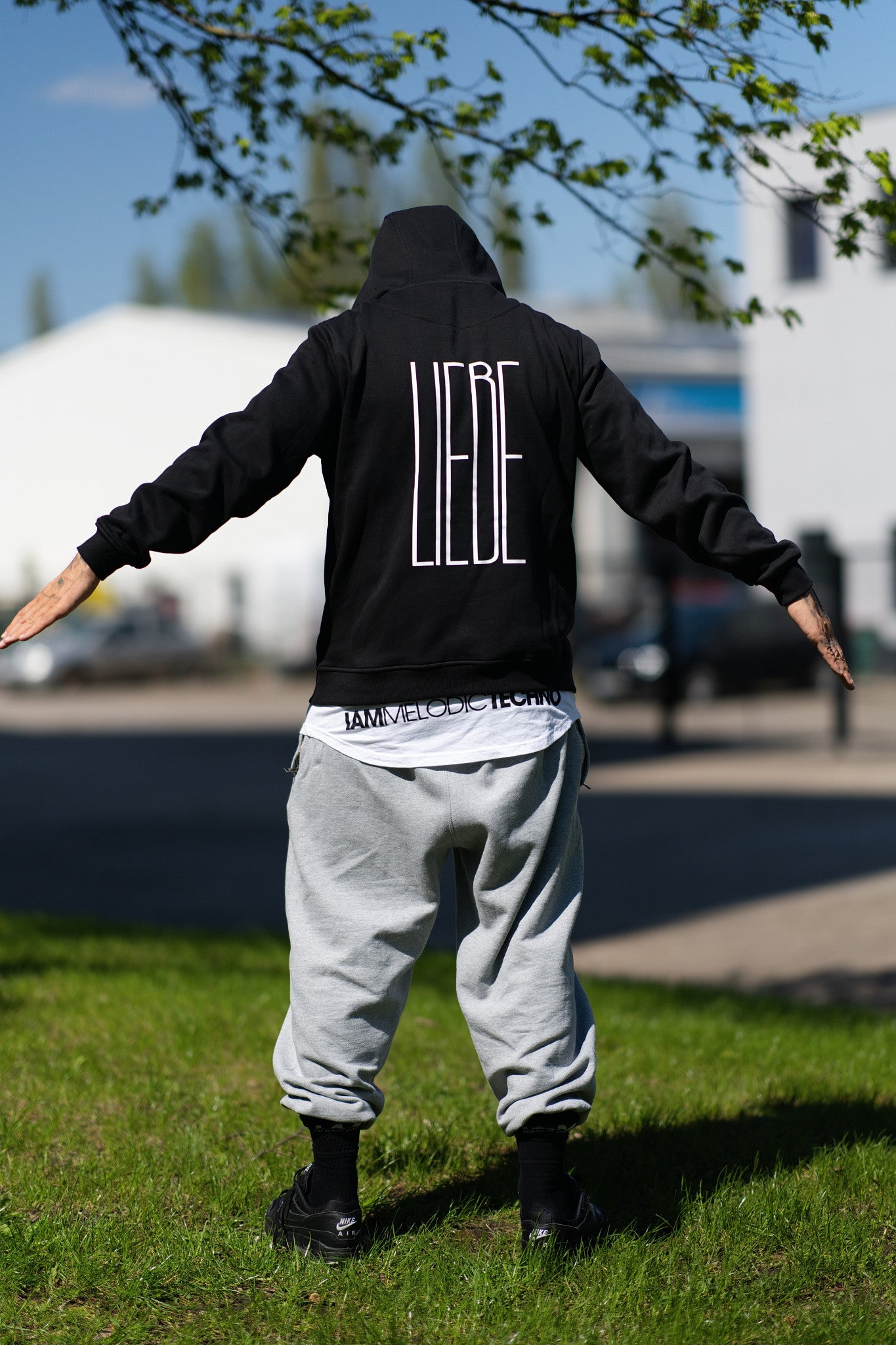 IAM Melodic Techno Liebe Hoodie