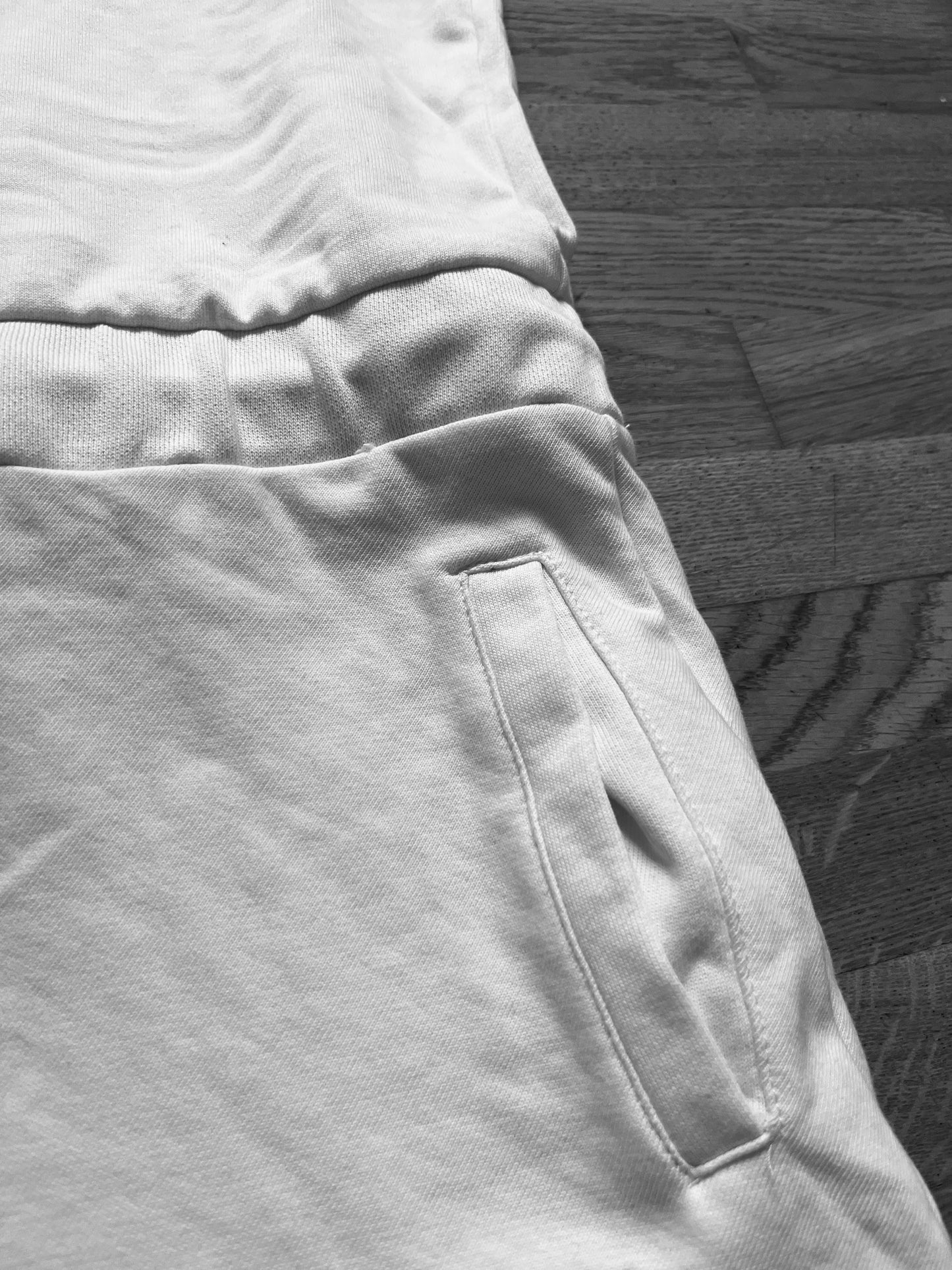 IAM Melodic Techno Hoodie Kleid mit Kapuze