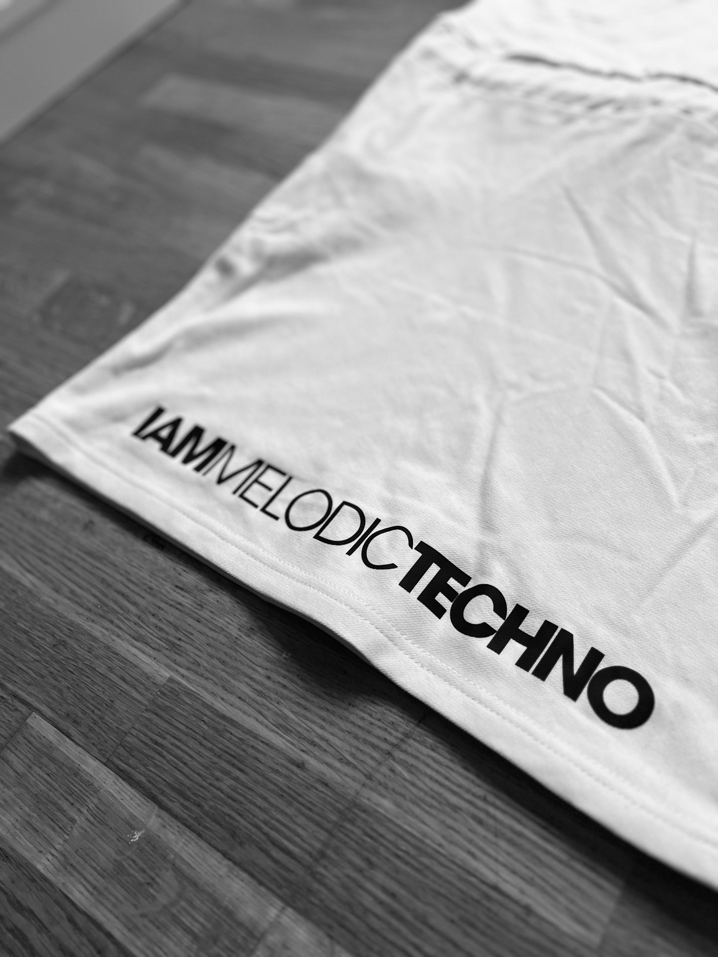 IAM Melodic Techno Hoodie Kleid mit Kapuze