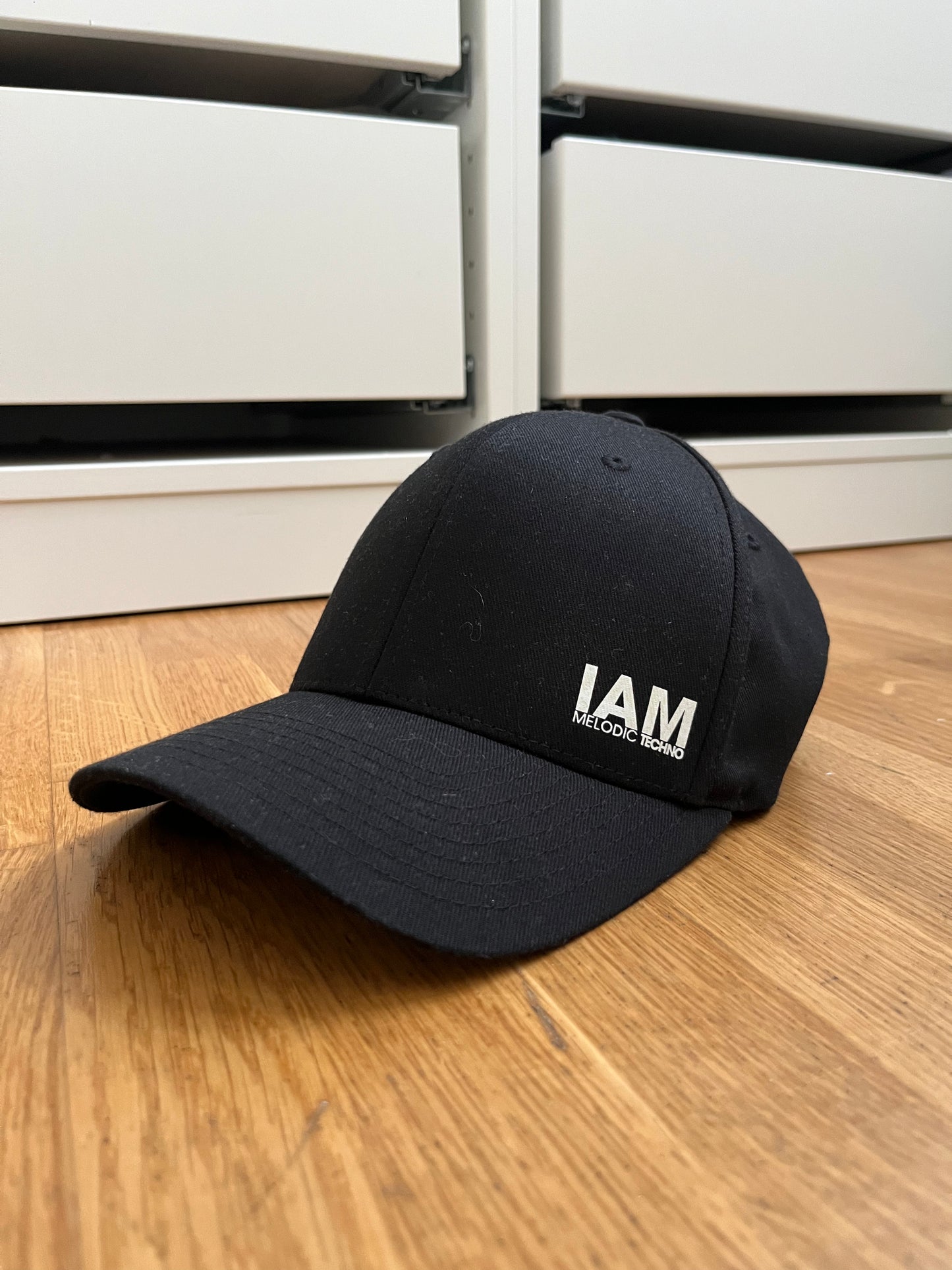 IAM Melodic Techno Ladies Flexfit Cap